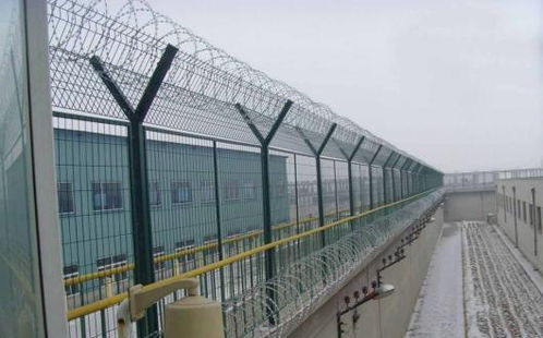 长沙黑老大获刑25年 放贷近2亿获利3000万,一场洪水引发兄弟内讧