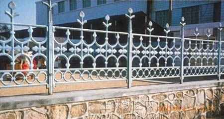 【供应铁艺护栏,铸铁围栏,铸铁护栏】价格,厂家,图片,护栏/围栏/栏杆,聊城市乾盛铸造-