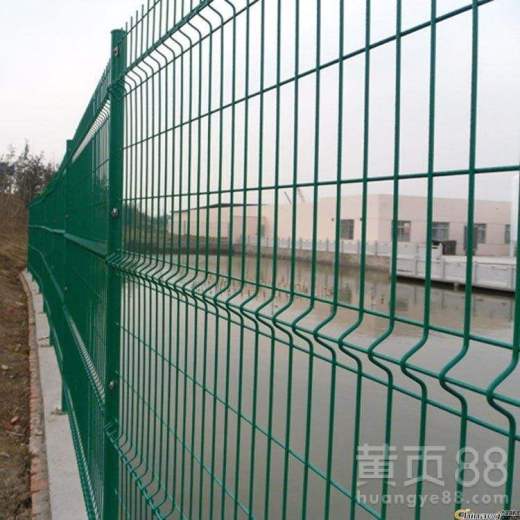 【三角折弯护栏网桃型柱护栏网小区防护网】- 