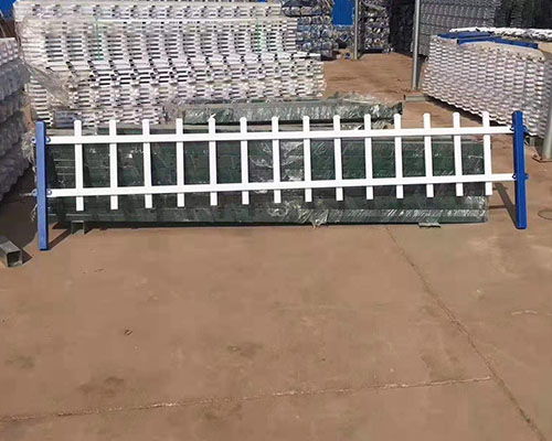 太原市鑫泽丝网制品 绿化带护栏定做 榆次绿化带护栏