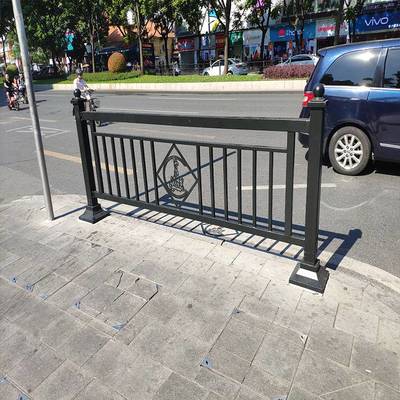 湛江市政护栏 保障交通安全的定制化防护解决方案