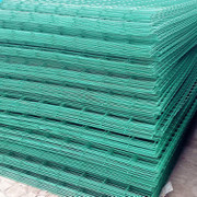 护栏产品的可靠选择 荷兰网河北安平星宇荷兰网产品案例及优势