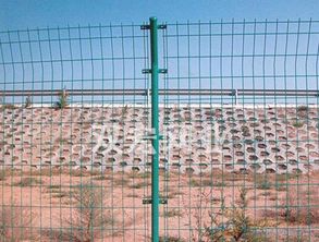 甘肃浸塑公路护栏网 厂家价格与高速公路护栏选购指南