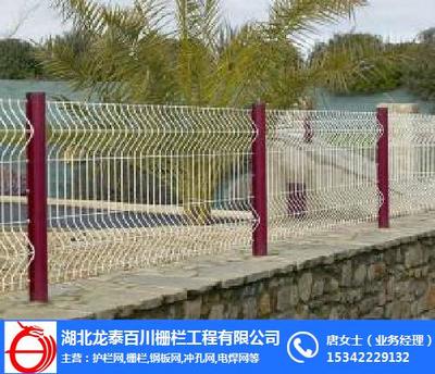 武汉市政护栏与龙泰百川栅栏 市政护栏网概述